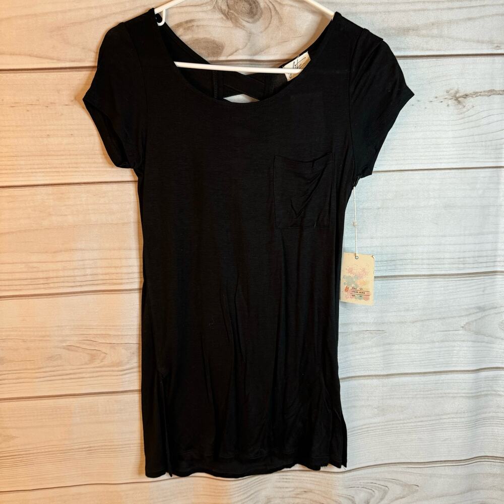 Glitz Black Short Sleeve T-Shirt Size Medium